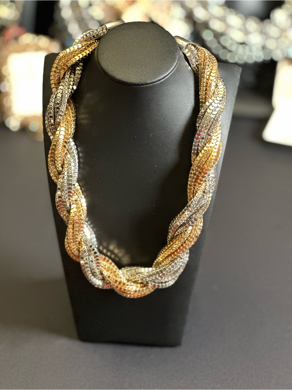 Chunky NWT dual metal twist braided Necklace 18” + 2.5” Ext Lydell NY